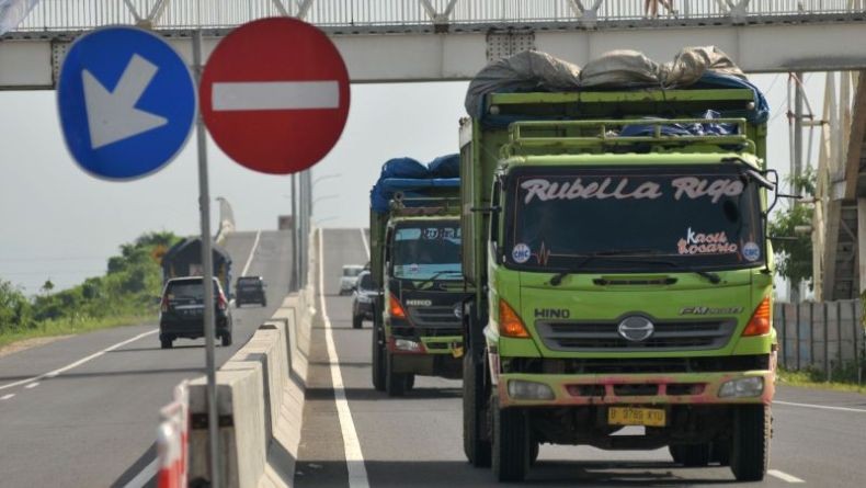 Sanksi Denda Truk ODOL di Indonesia Lebih Rendah Dibanding Negara Lain