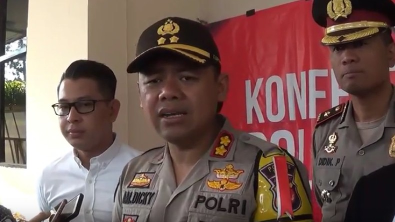 Polisi Dalami Kejiwaan Perempuan Marah-Marah Membawa Anjing ke Masjid