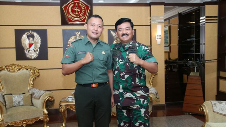 Kopral Dua TNI Hardius Rusman Kuasai Tujuh Bahasa Asing