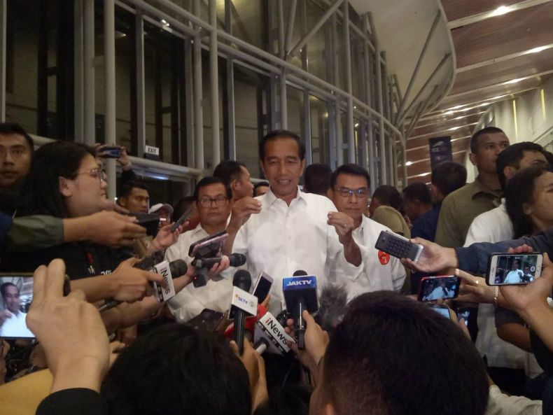 Prabowo Sebut Ibu Pertiwi Diperkosa, Jokowi: Ibu Pertiwi Berprestasi