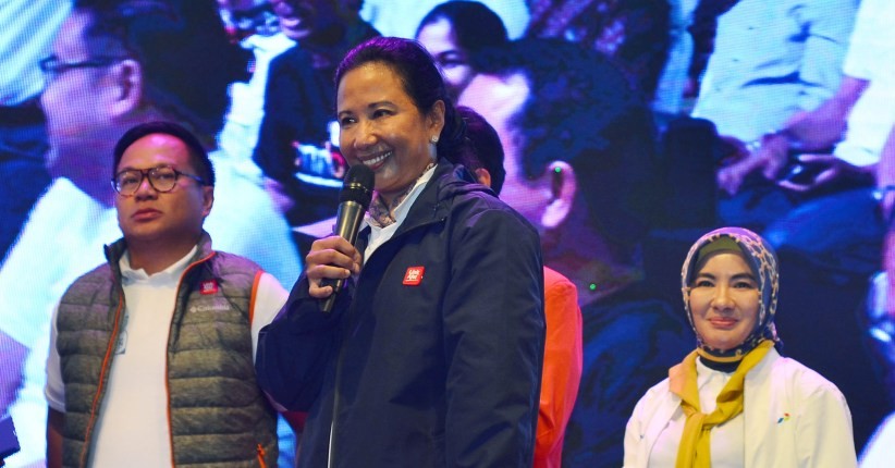 Menhub Minta Harga Tiket Garuda Diturunkan, Menteri Rini : Enggak Mungkin Dong