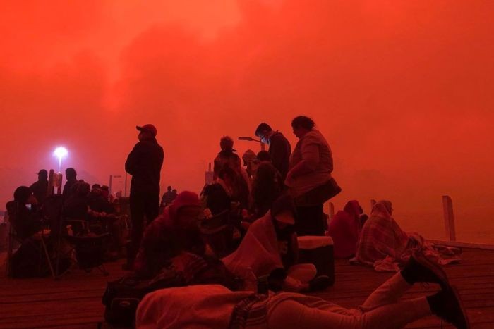 Langit Australia Jadi Merah akibat Kebakaran Hutan, Warga Ketakutan