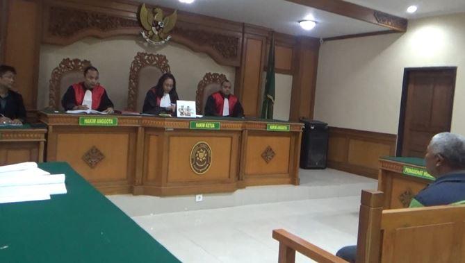Aniaya Anjing, Pria di Gianyar Dibawa ke Meja Hijau