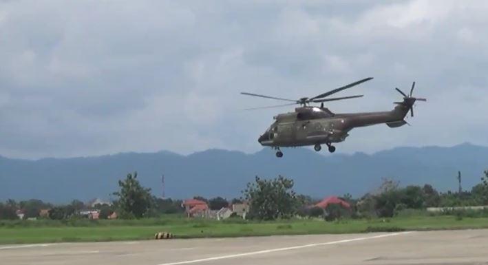 Akses Sulit, Bantuan ke Warga Sukajaya Bogor Dikirim Pakai Helikopter TNI