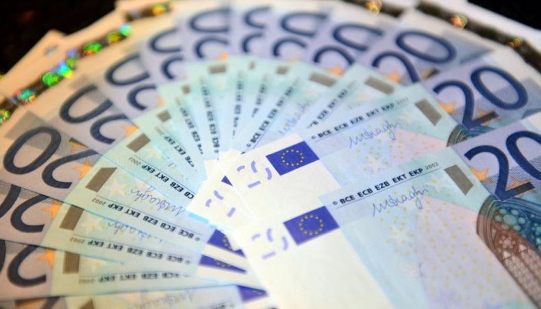 Pria Ini Kaget Saldo Rekeningnya Bertambah Rp13 Miliar