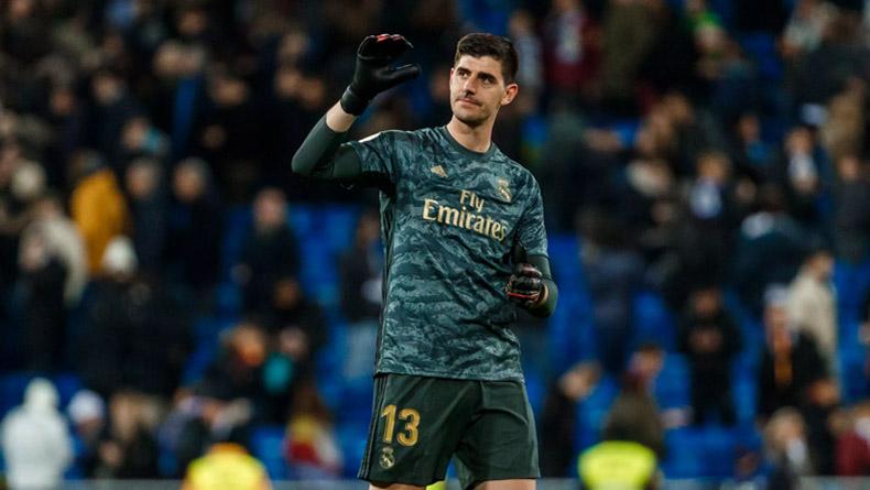Ancelotti Murka Courtois Tak Masuk 10 Besar Kiper Terbaik Dunia
