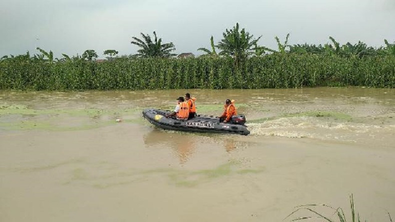 Seorang Warga Grobogan Hilang Terseret Banjir