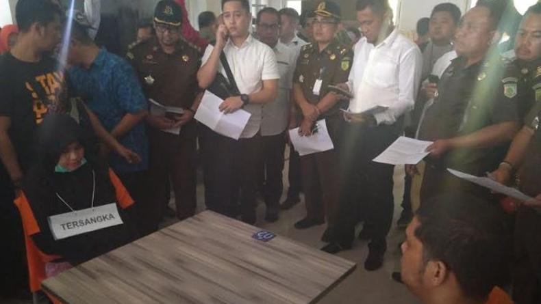 Polisi Gelar Reka Ulang Pembunuhan Hakim PN Medan Tahap Awal di 4 Titik