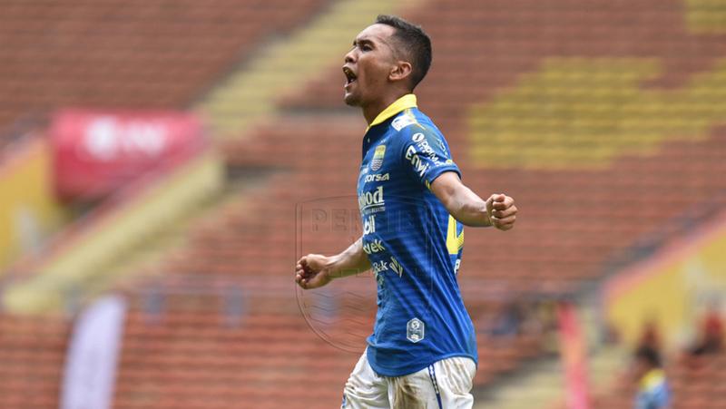 Pelatih Robert Alberts Puji Striker Baru Persib Beni Oktovianto