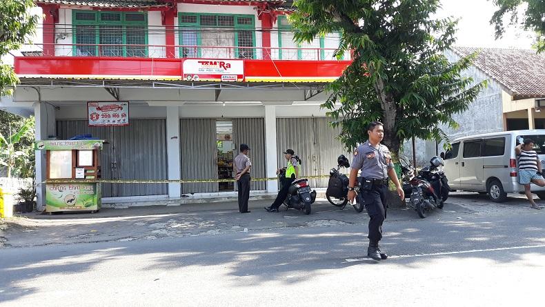 Bobol Minimarket di Kulonprogo, Maling Bawa Kabur Rokok dan Rekaman CCTV