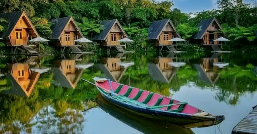 Dusun Bambu Jadi Wisata Eksotis di Bandung, Unik Ada Restoran Mirip Sarang Burung