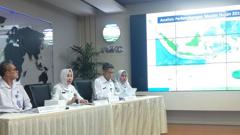 99 Persen Wilayah Indonesia Masuk Musim Hujan, BMKG: Waspada Banjir dan Longsor di 11 Provinsi