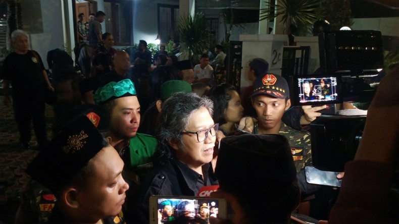 Emha Ainun Nadjib Ungkap Cita-Cita Gus Sholah Sebelum Wafat