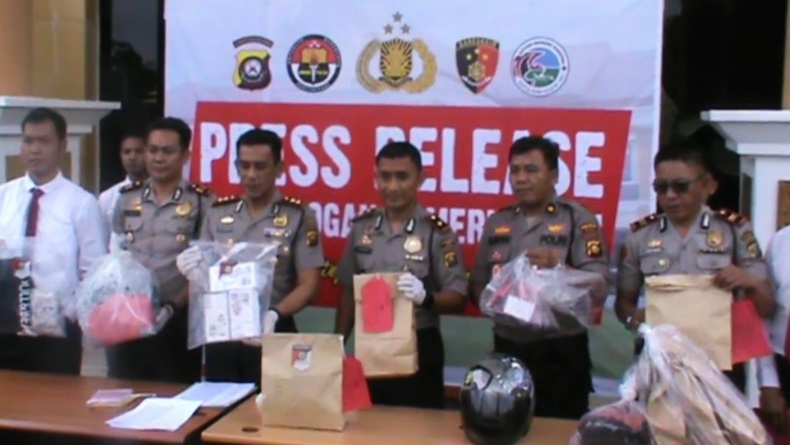 Polres OKU Tangkap 7 Pencuri yang Beraksi di Warung dan Tempat Cukur Rambut
