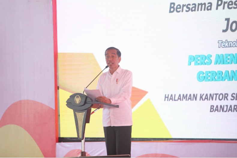Jokowi Siapkan Regulasi Lindungi Dunia Pers Nasional