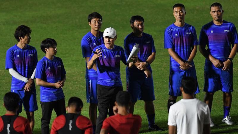 Asisten Pelatih Timnas Indonesia Positif Corona Tanpa Gejala