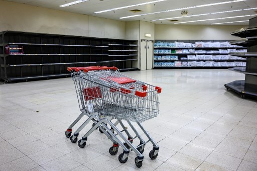 Panik Virus Korona, Perampok Bersenjata Curi Ratusan Tisu Toilet di Supermarket Hong Kong