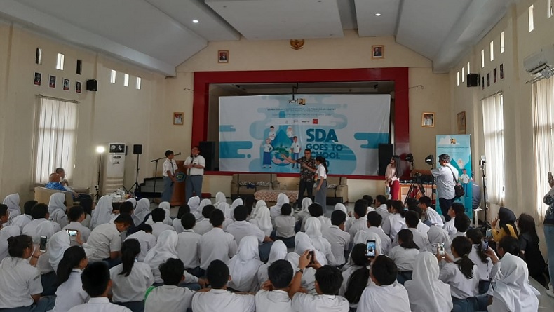 SDA Goes to School di SMAN 2 Tangsel, Kemal Palevi Ingatkan Arti Penting Air untuk Kehidupan