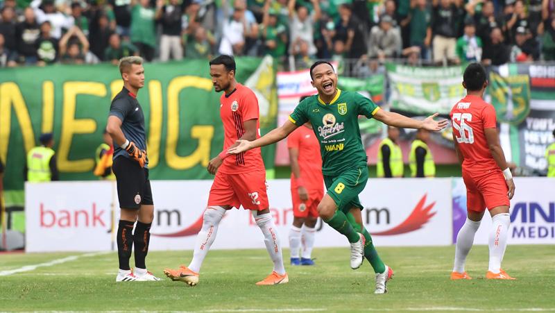 Persija Dikalahkan Persebaya, Sergio Farias: Sulit Main dengan 10 Orang