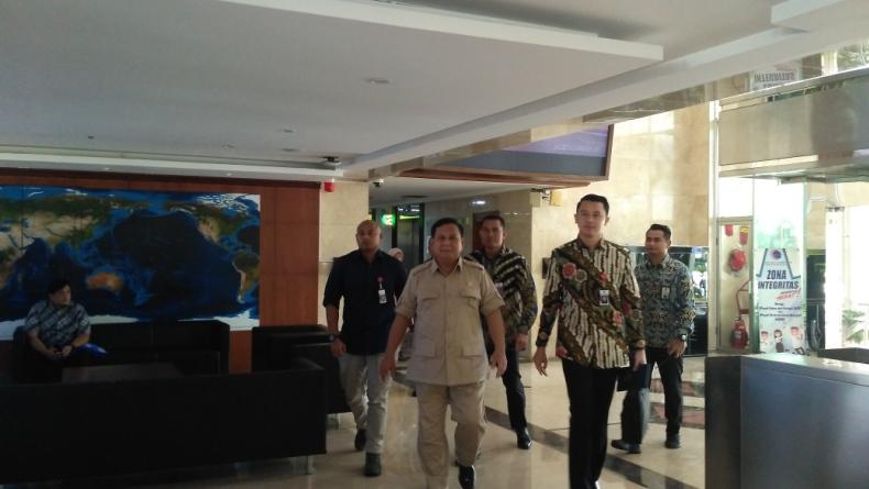 Prabowo Temui Luhut Bahas Rencana Kerja Sama Pembuatan Drone dengan UEA