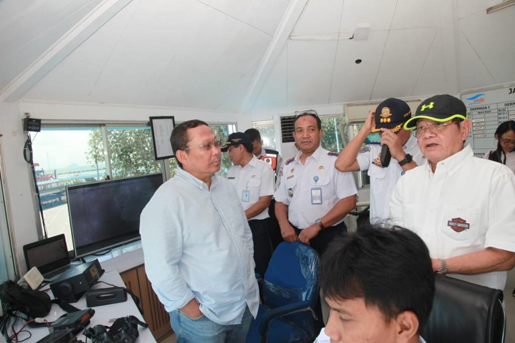 Kemenhub Larang Truk Odol Masuk Pelabuhan Penyeberangan