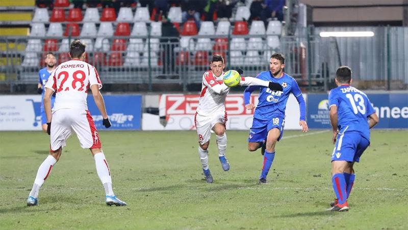 Banyak Pertandingan Sepak Bola di Italia Ditunda karena Virus Korona