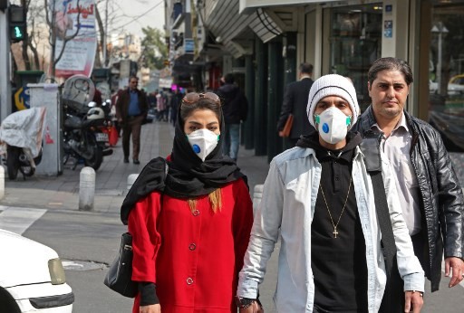 Uni Emirat Arab Stop Penerbangan dari dan ke Iran Setelah Virus Korona Renggut 15 Nyawa