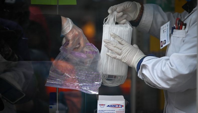 Warga Bali Diminta Lapor Polisi Jika Lihat Penimbun Masker