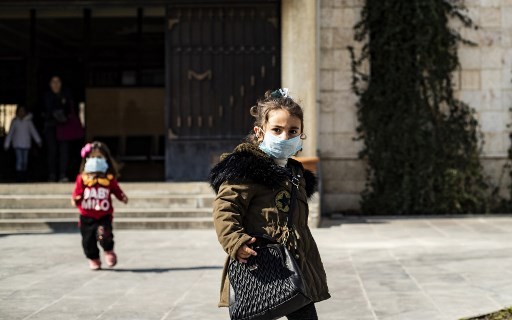 Virus Korona Mulai Menyebar di Baghdad, Irak Tutup Sekolah, Kafe hingga Bioskop