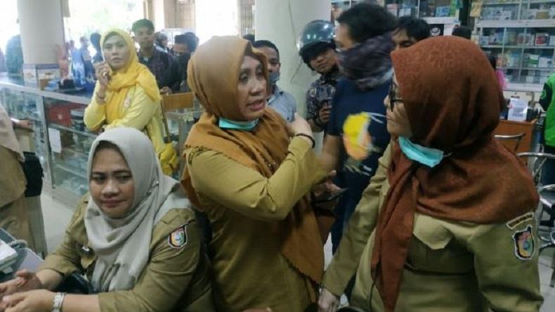 Pemkot Makassar Akan Cabut Izin Apotek Jual Harga Masker Kemahalan