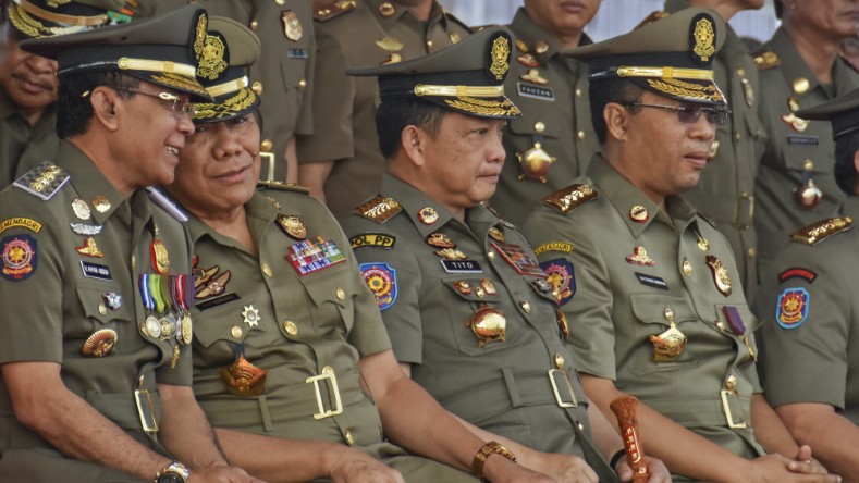 Tito Karnavian Minta Satpol PP dan Satlinmas Lebih Humanis