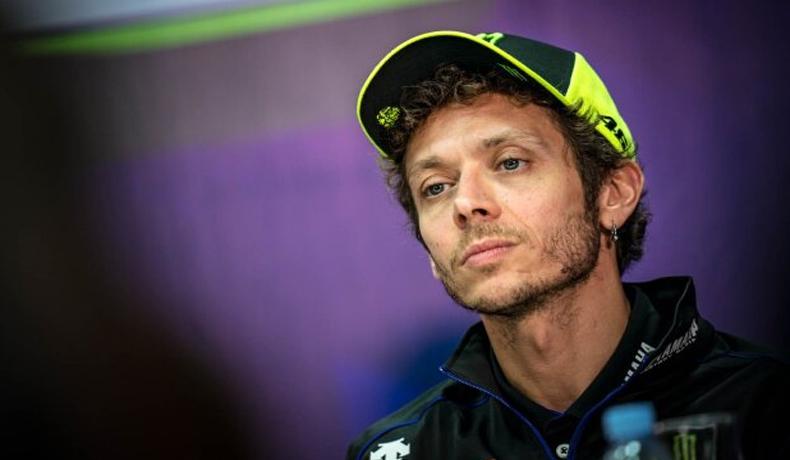 Valentino Rossi Sindir Tim Teknisi Yamaha, Kenapa?