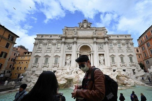 Tiru Jepang, Italia Tutup Seluruh Sekolah Setelah Korban Meninggal Virus Korona Capai 107 Orang