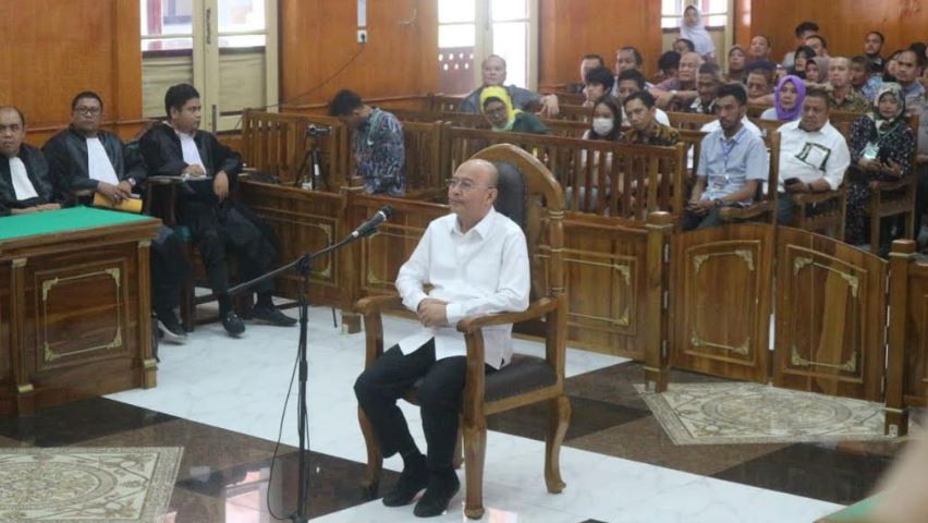 Ajukan Eksepsi, Dzulmi Eldin Nilai Dakwaan Jaksa KPK Keliru