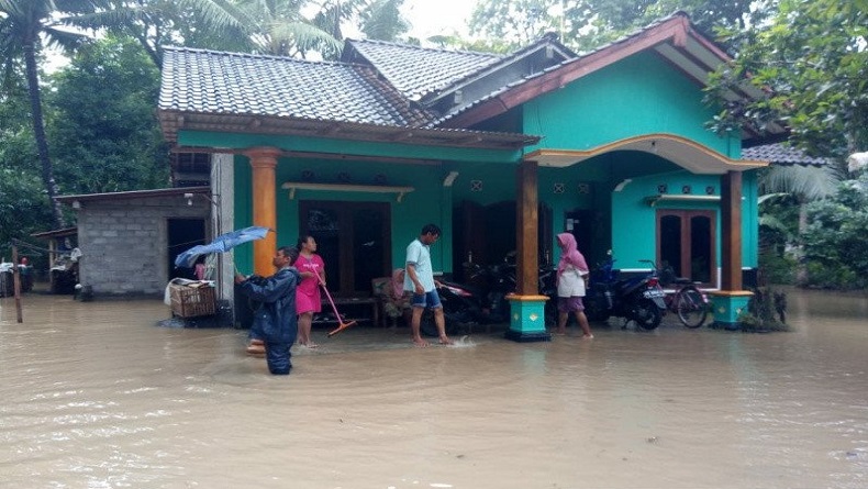 Banjir di Kulonprogo Rendam Puluhan Rumah