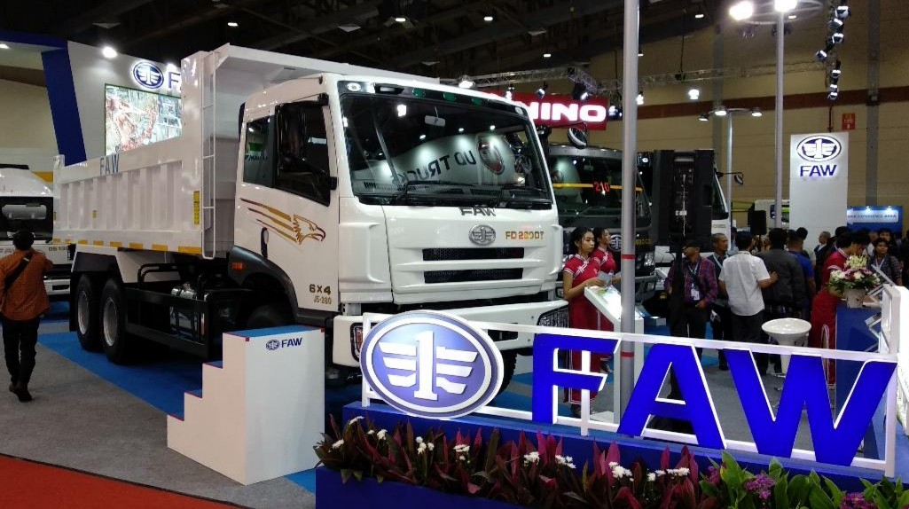 Truk China FAW Andalkan 4 Model Kendaraan di Giicomvec 2020