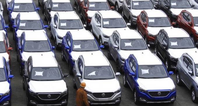 Penjualan Mobil di China Turun 79 Persen akibat Virus Korona, Berikut Faktanya