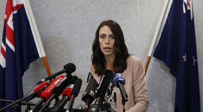 PM Selandia Baru Jacinda Ardern Klaim Menangkan Perang Melawan Virus Corona