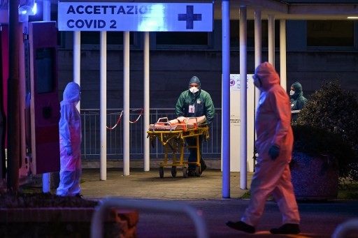 Di Bawah Tekanan, Kebohongan Dokter Italia ke Pasien Korona: Semua Baik-Baik Saja