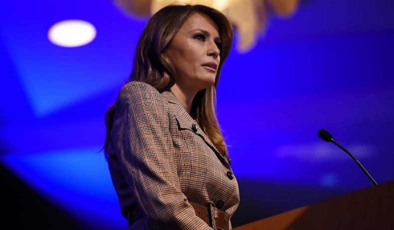 Melania Trump Negatif Virus Corona