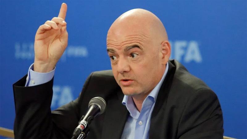 FIFA Hukum Timnas dan Klub Rusia, Netizen Murka: Apa Kabar Israel dan Amerika?