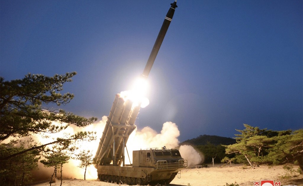 Tak Dihadiri Kim Jong Un, Korut Sukses Uji Coba Peluncur Rudal Balistik