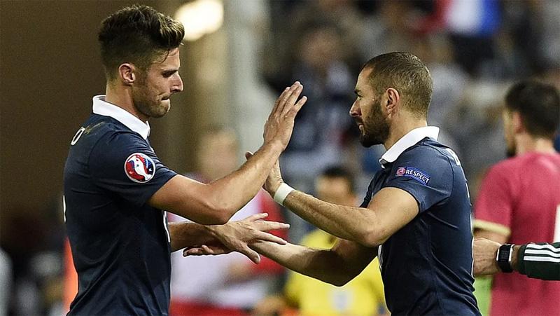 Lupakan Konflik F1 Vs Gokart, Benzema dan Giroud Kini Berteman