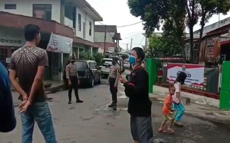 Nekat Keluyuran, 3 ODP Covid-19 di Purwokerto Dijemput Paksa untuk Dikarantina