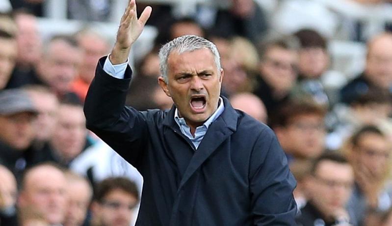 Jose Mourinho Kecewa Dele Alli Absen Lawan MU Gara-Gara Candaan Corona