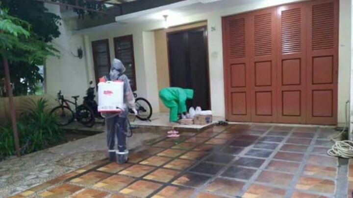 Salut, Warga Tanjung Bunga Makassar Sumbangkan Bantuan untuk Keluarga Bupati Morowali Utara