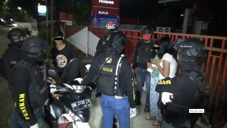 Penggerebekan Pesta Seks di Makassar Berawal dari Operasi Physical Distancing