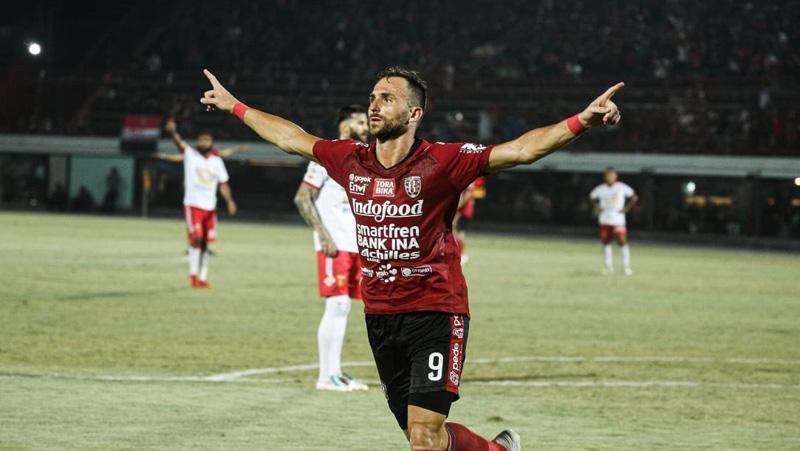 Hasil Liga 1: Penalti Spasojevic Menit 90 Antar Bali United Bungkam Persela
