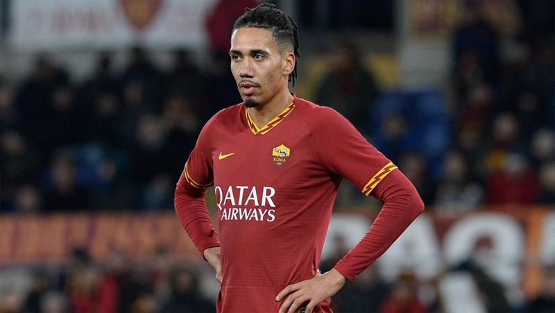 Gagal Dipermanenkan AS Roma, Chris Smalling Segera Kembali ke MU