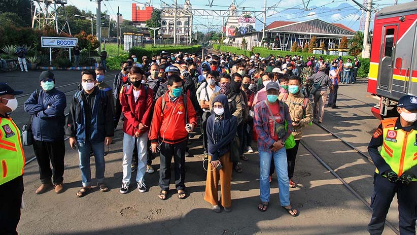 KRL Masih Beroperasi 16-17 April Sesuai Aturan PSBB